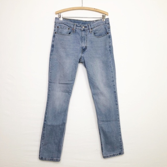 Levi 511 medium wash straight leg, high rise, blank tab jeans - Picture 12 of 12